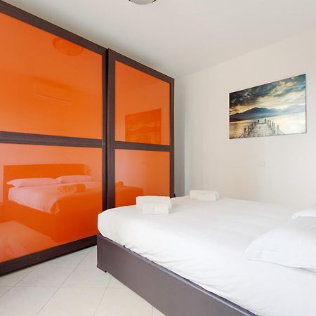 Milan Rogoredo - Bright Apartment Exterior foto